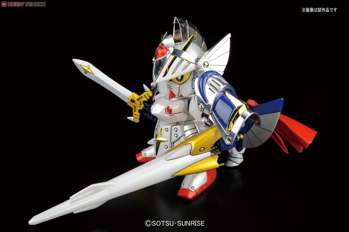 Amazon.com: Bandai Hobby BB#399 Versal Knight Gundam Action Figure